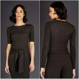 Ecru Rib Crew With Removable Sleeves Size Medium NWT